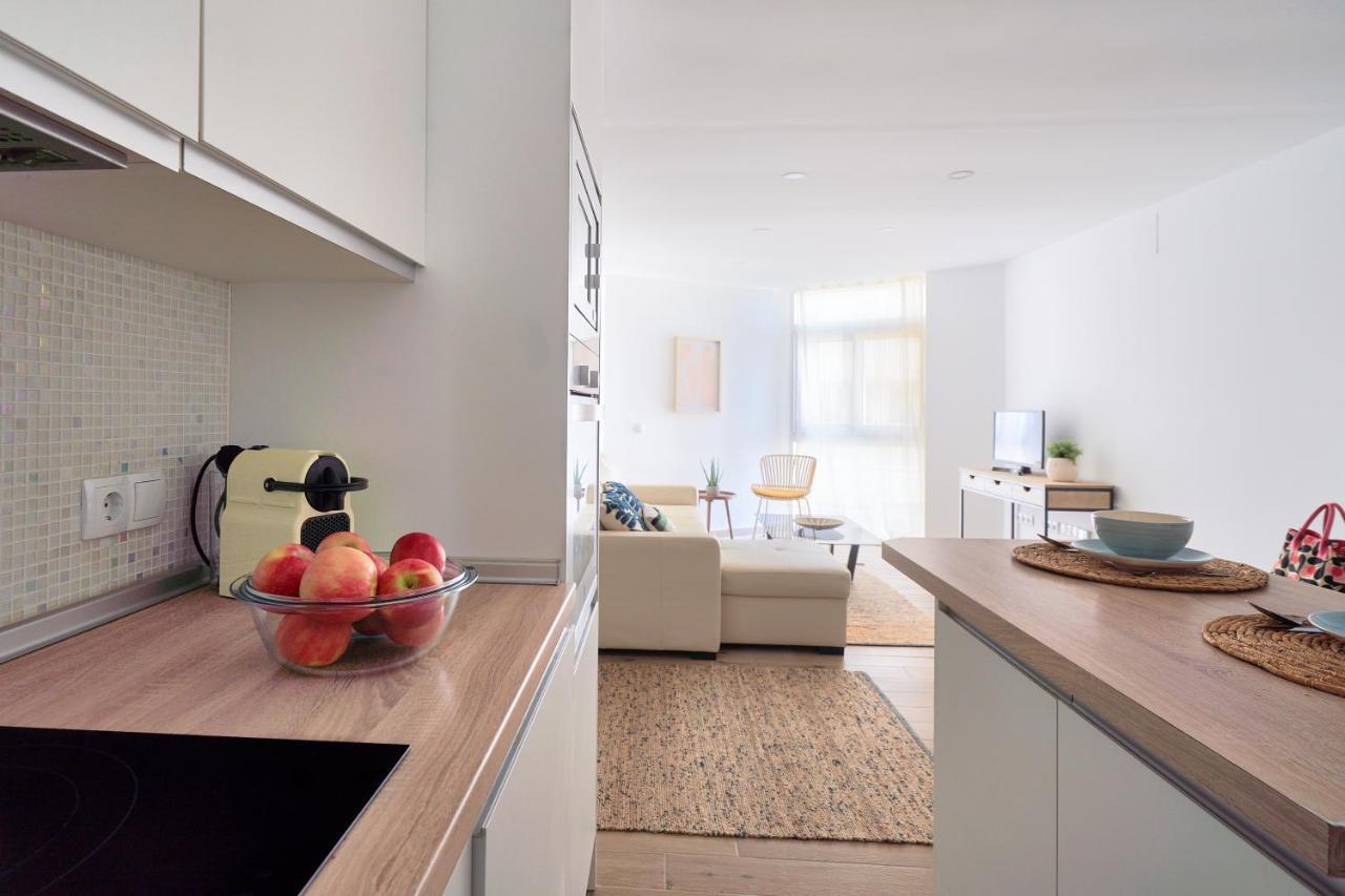 Apartamento En Primera Linea De Playa En La Malagueta 马拉加 外观 照片